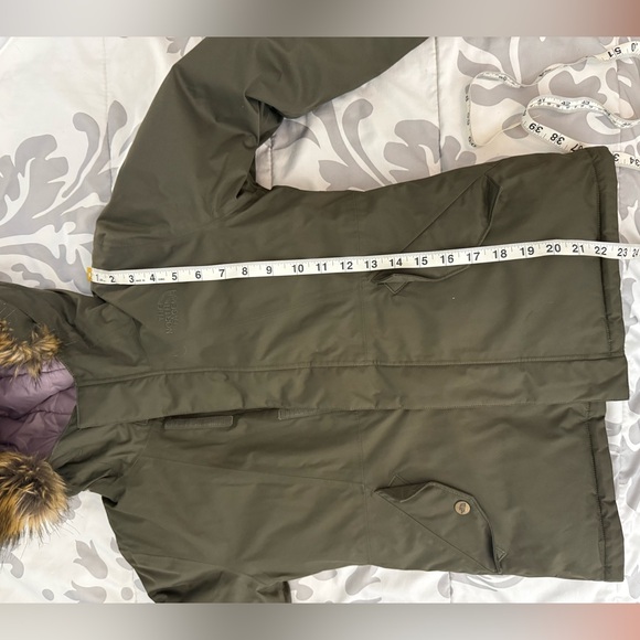 The North Face Greenland Down 550 Olive Green Girls Youth Faux Fur Jacket 10/12 - Picture 9 of 11